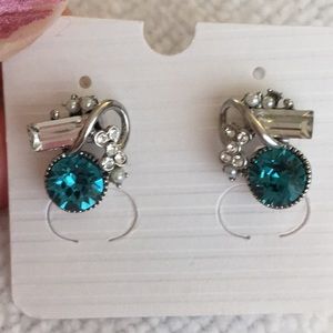 NWT Vintage Style CZ Teal Victorian Elegant Earrings